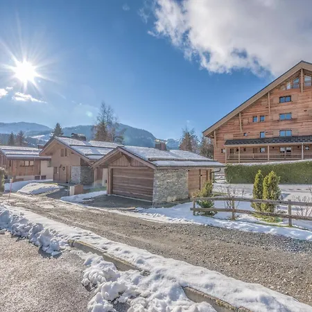 Arboreve - Station De A Pied Vue Montagne Megeve