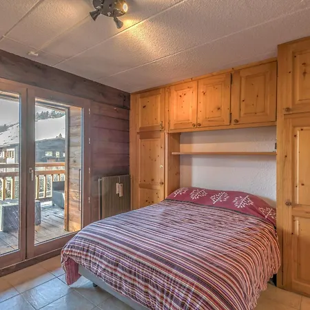 Arboreve - Station De A Pied Vue Montagne Megève